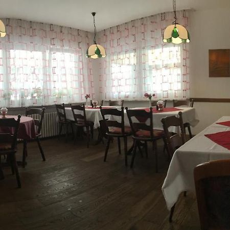 Hotel Gasthaus Felseneck Staufenberg  Экстерьер фото